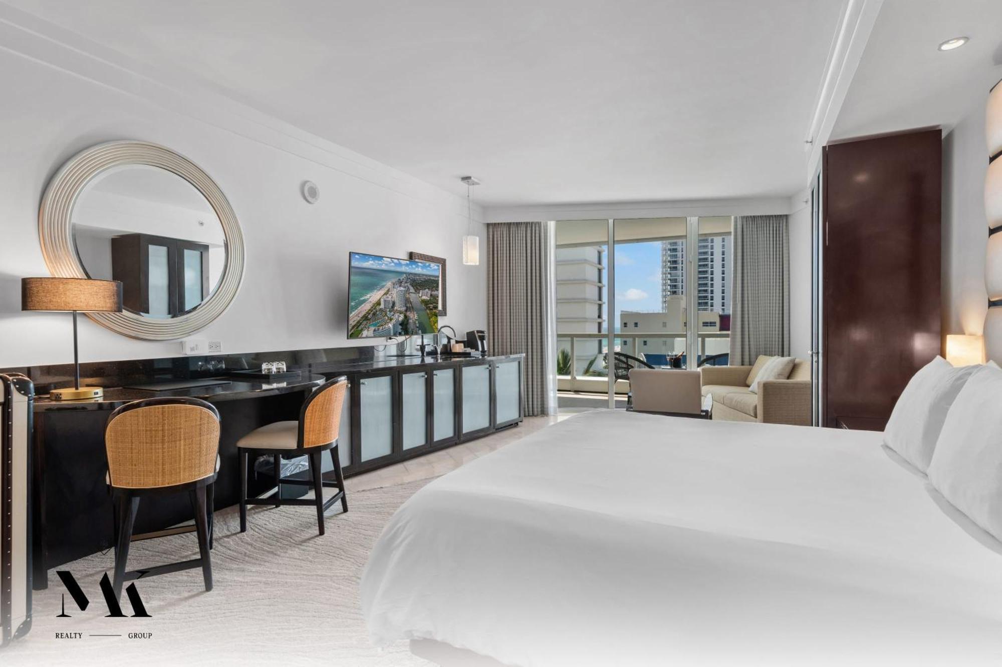 מיאמי ביץ' Fontainebleau Resort Balcony W Ocean And City View מראה חיצוני תמונה