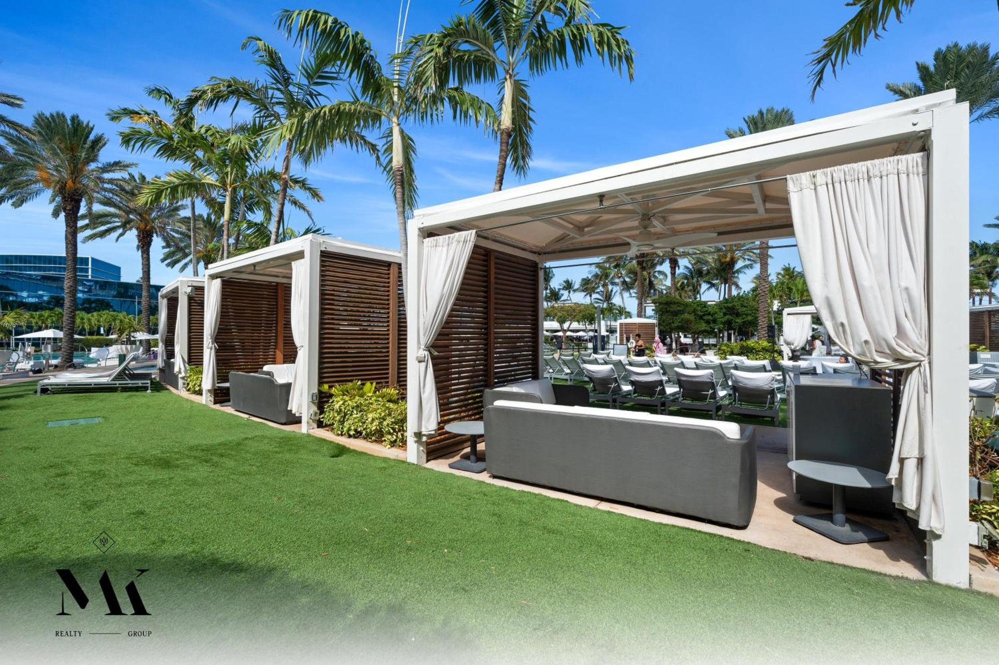 מיאמי ביץ' Fontainebleau Resort Balcony W Ocean And City View מראה חיצוני תמונה